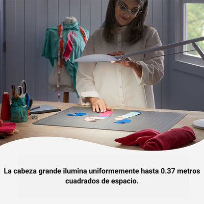 Cricut Bright™ 360, Ultimate LED Floor Lamp / Lámpara de Pie Luz Led Herramientas Cricut