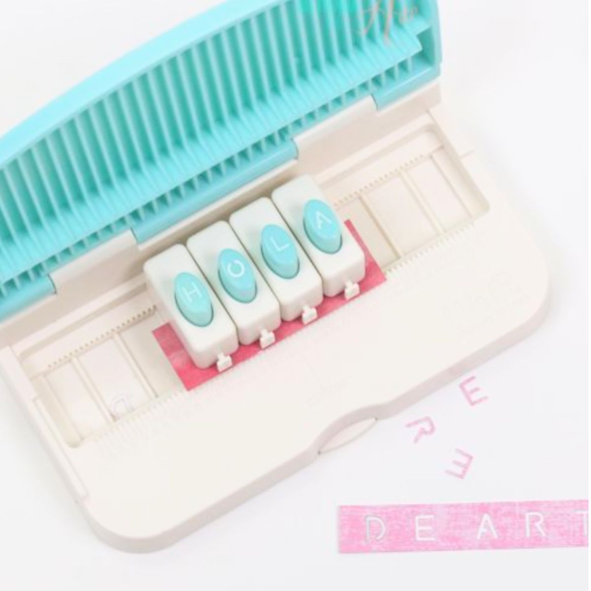 Word Punch Board / Perforadora Para Palabras Herramientas para Planners y Journals We R Memory Keepers