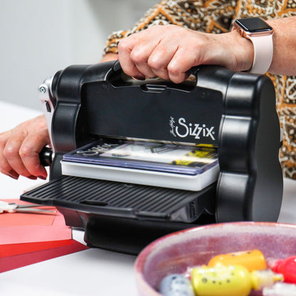 Tim Holtz Big Shot Foldaway Machine / Máquina de Corte y Grabado Plegable Suajadoras / Troqueladoras Sizzix