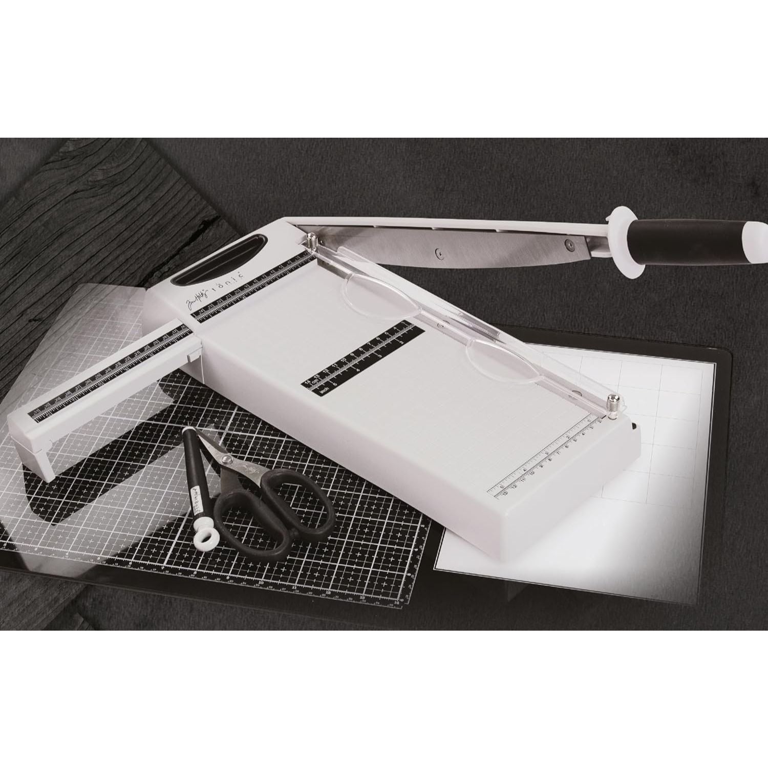 Maxi Guillotine 12.25" / Guillotina Tim Holtz Cortadoras / Guillotinas Tonic Studios