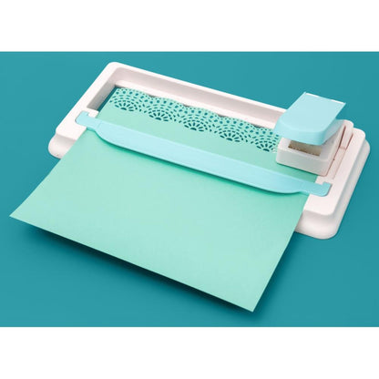 Border Punch Alignment Guide / Guía de Alieación Para Perforadoras de Borde Perforadoras We R Memory Keepers