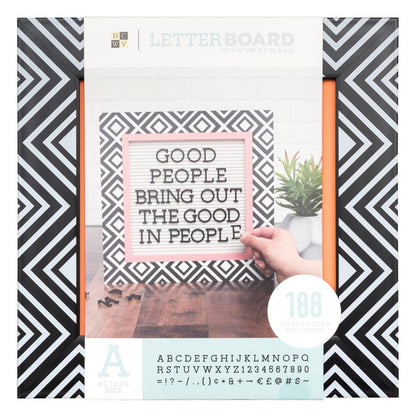 Framed Letterboard with Letters / Tablero de Mensajes 