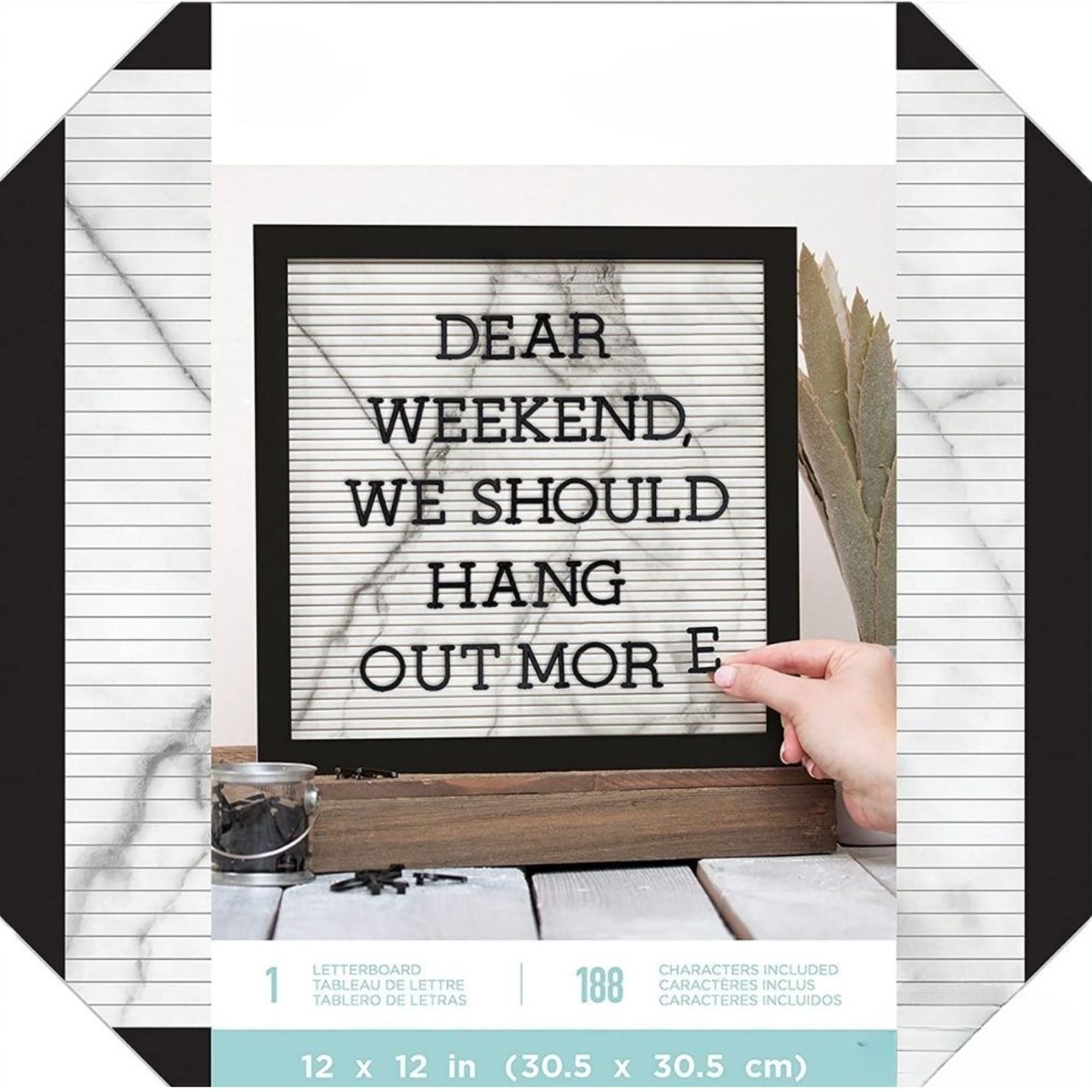 Framed Letterboard with Letters / Tablero de Mensajes 