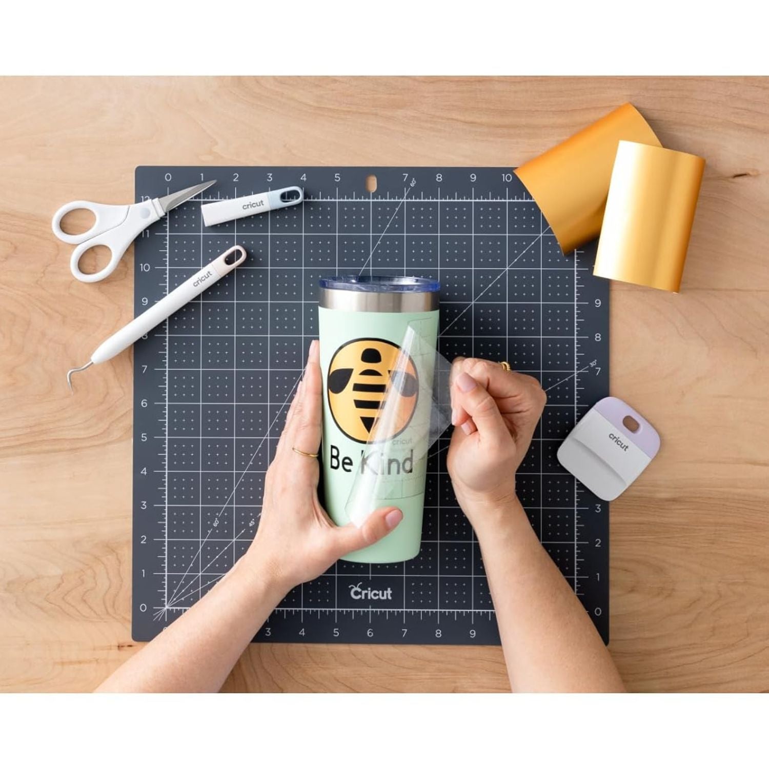 Transfer Tape 12 x 48&quot; / Rollo de Cinta De Transferencia Transparente Viniles Cricut