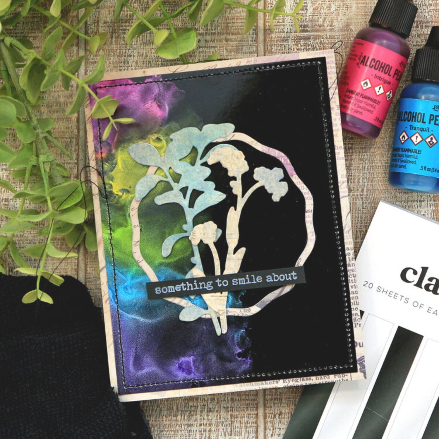 Tim Holtz Alcohol Pearls Tranquil / Tinta al Alcohol Aperlada Azul Cielo Tintas al Alcohol Ranger