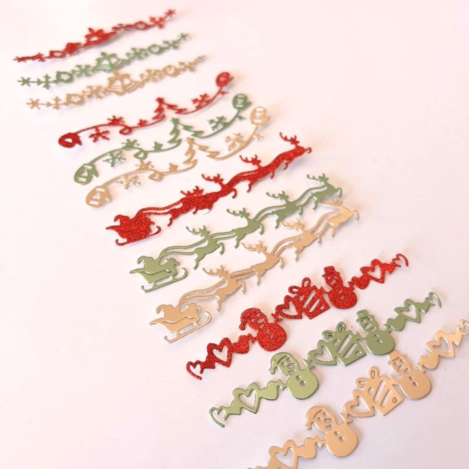 Set de Suajes o Troqueles Bordes Navideños Dados de Corte / Suajes / Troqueles Hobbees