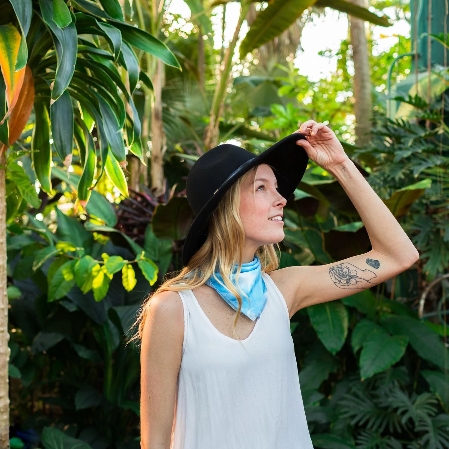 Rit Dye Liquid Aquamarine / Líquido Para Teñir Aguamarina Pintura para Tela Rit