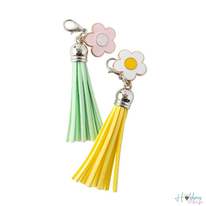 Flower Child Enamel Charm Tassels /  4 Charms de Borlas y Flores Adornos / Embellishments American Crafts