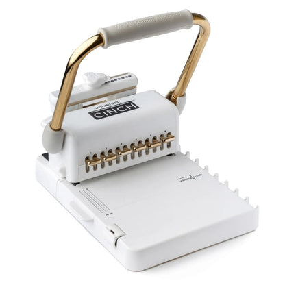 The Universal Cinch / Engargoladora Universal Encuadernacion We R Makers