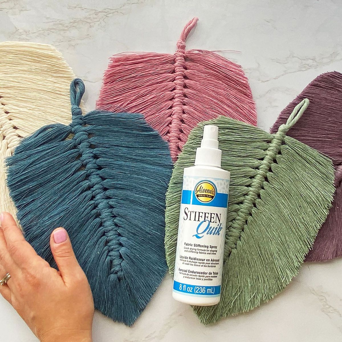 Stiffen Quik Spray / Endurecedor de Telas en Spray Adhesivos / Pegamentos Aleene&