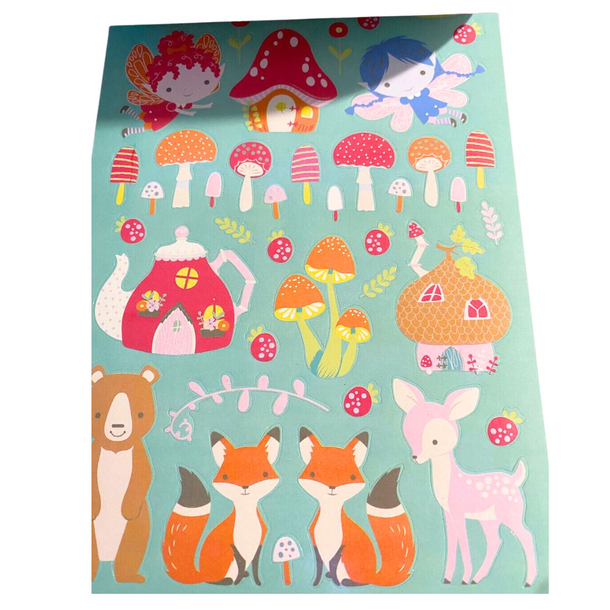 Sticker Book for Kids Magic Blooms / Libro con 276 Estampas Hadas y Flores Descontinuado Darice