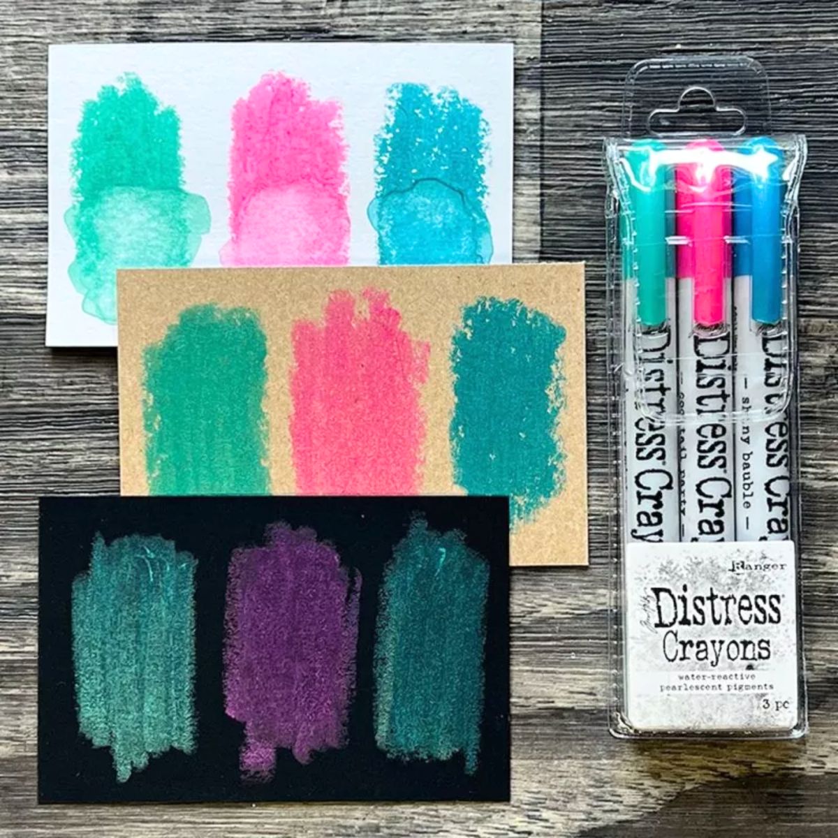 Distress Crayons Holiday Set / Creyones Reactivos al Agua Colores y Plumones Ranger