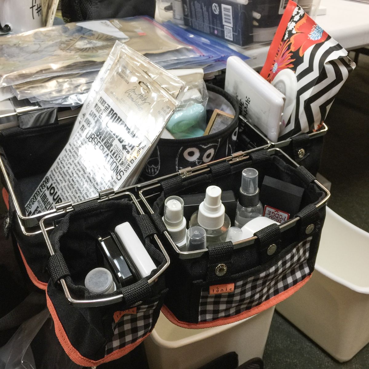 Table Tidy Single Pocket / Organizador de Mesa Almacenamiento y Organización Tonic Studios