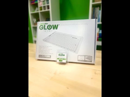 Glow Elite Mini Light Board / Mini Tabla de Luz con Tapete de Corte Herramientas Cutterpillar