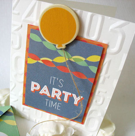 Next Level ABC-123 Embossing Folders / Folders de Grabado Profundo de Alfabeto y Números Descontinuado We R Memory Keepers