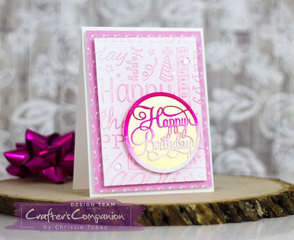 Birthday Greetings Embossing Folder / Folder de Grabado Felicitaciones de Cumpleaños Descontinuado Crafter&