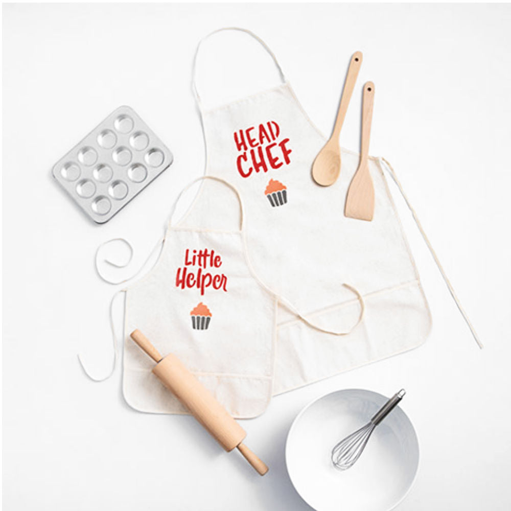 Adult &amp; Child Canvas Apron Kit / Delantales Personalizables Repostería Darice