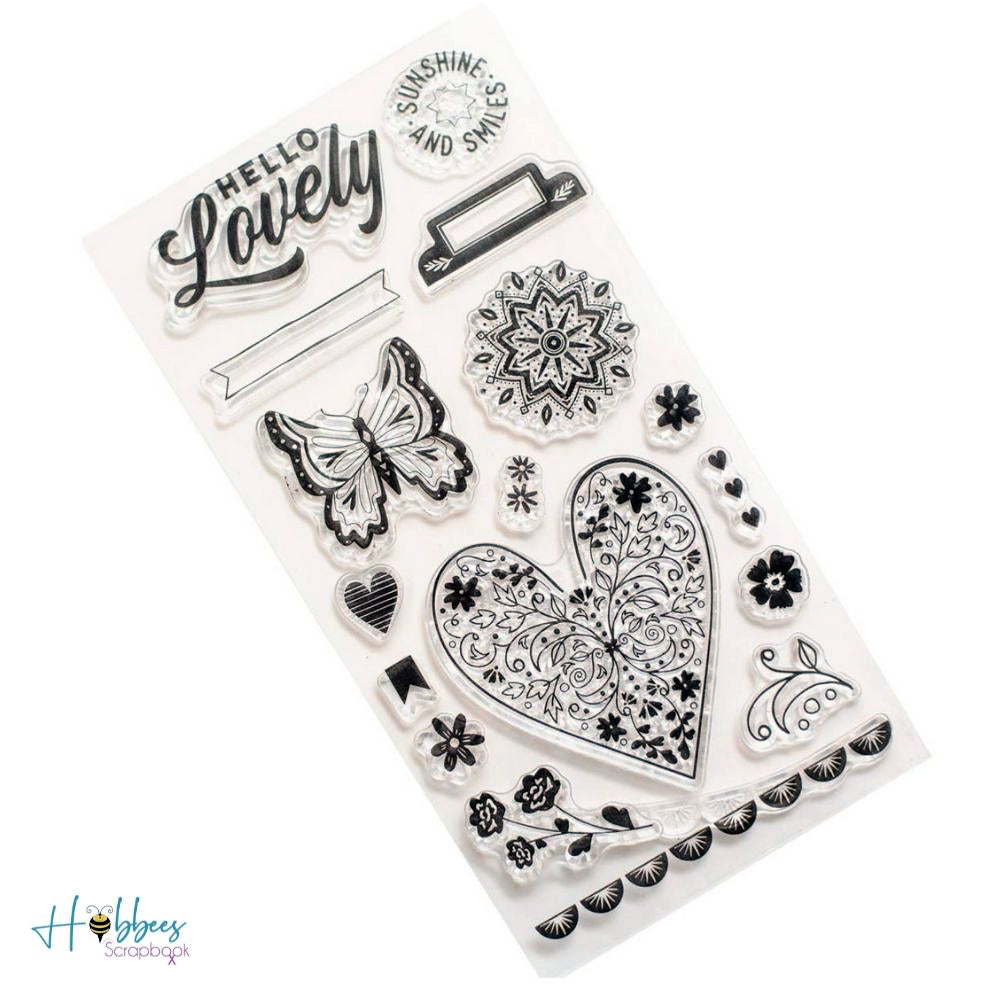 Wonders Clear Acrylic Stamps / Sellos de Polímero Mariposa y Corazones Sellos American Crafts