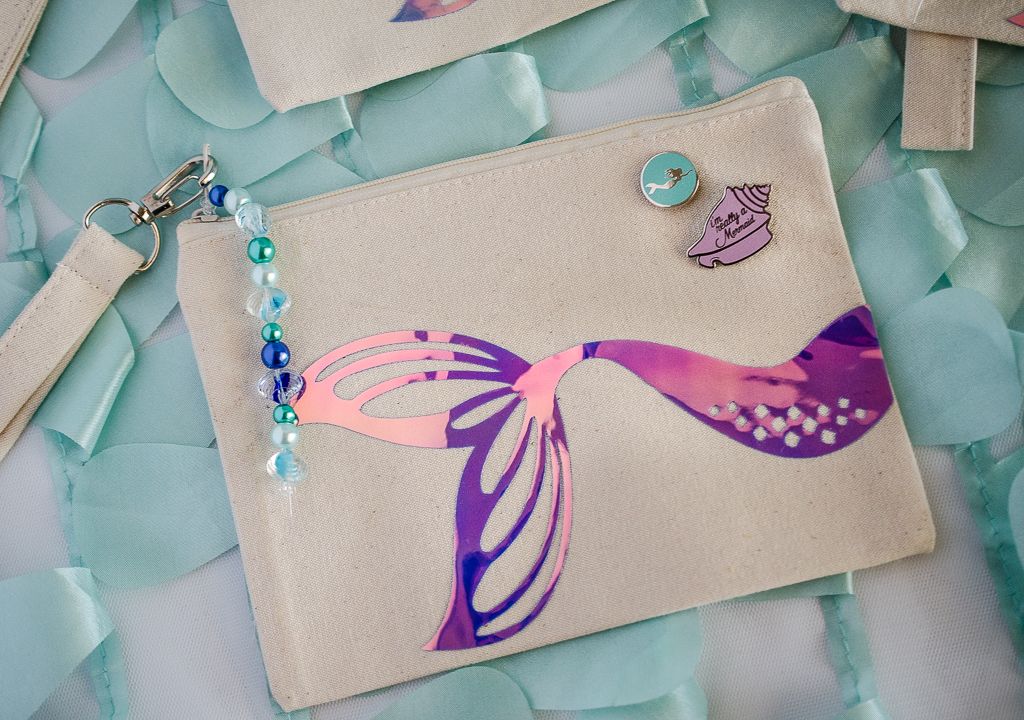 Holographic Vinyl Mermaid / Vinil Holográfico de Colores  Cricut