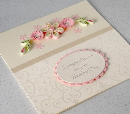 Quilling Paper Red and Pink Assortment / Tiras de Papel para Filigrana Rojo y Rosa Descontinuado Lake City Crafts Company