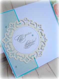 Parisian Motifs Dies and Emboss / Suaje y Realce Parisino y Accesorios Dados de Corte / Suajes / Troqueles Spellbinders