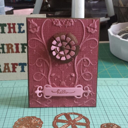 Floral Jewel Unique 3D Embossing Folder / Folder 3D Joya Floral Descontinuado Spellbinders