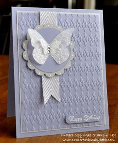 Scalloped Circle Punch 2.5" / Perforadora de Círculo de Escalopa 6.35 cm DESCONTINUADO Fiskars