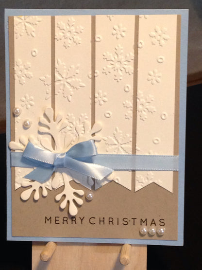 Snowflake Background Embossing Folder / Folder de Grabado Copos de Nieve Descontinuado Darice