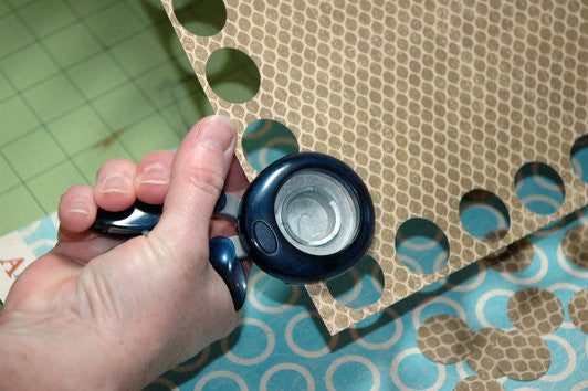 Circle Medium Easy Squeeze Punch 1&quot; / Perforadora Círculo Mediano 2.5cm Perforadoras Fiskars