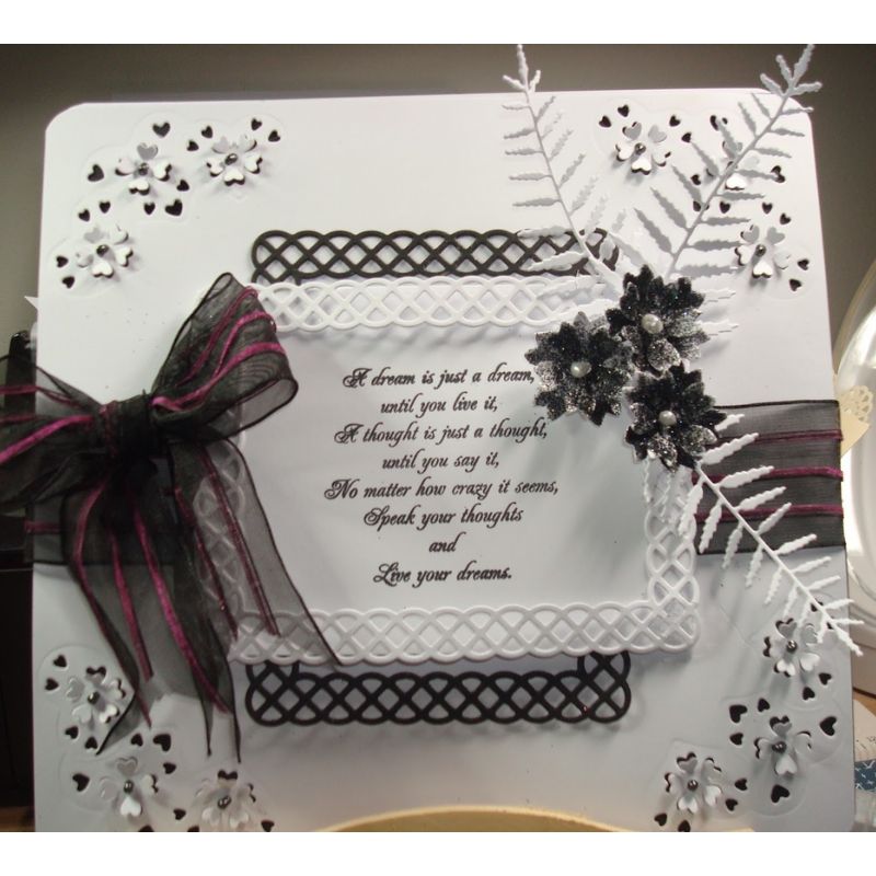 Enhanceabilities Pop-Up Dies Hearts &amp; Flowers / Suajes y Realce Corazones y Flores Descontinuado Spellbinders