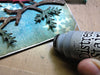 Distress Dabber Hickory Smoke Acrylic Paint /  Pintura Acrílica Gris Claro