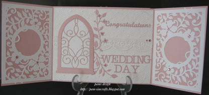 Grand Gothic Iron Work Die / Suaje de Corte Ventana Gótica Descontinuado Poppy Stamps