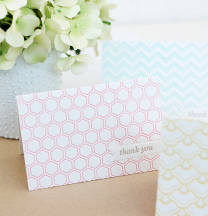2 Whimsy Embossing Folders / Folders de Grabado Caprichos (2 piezas) Descontinuado We R Memory Keepers