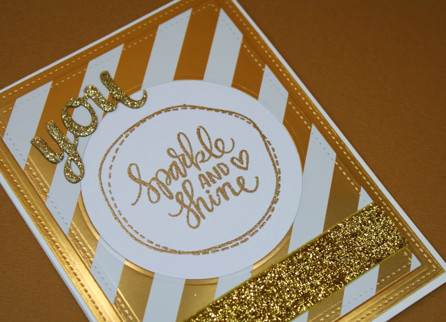 Gold Tinsel Embossing Powder / Polvos de Realce Oro Polvos de Embossing Ranger