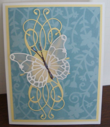 Floral Mask Stencil / Plantilla de Floral Descontinuado Memory Box
