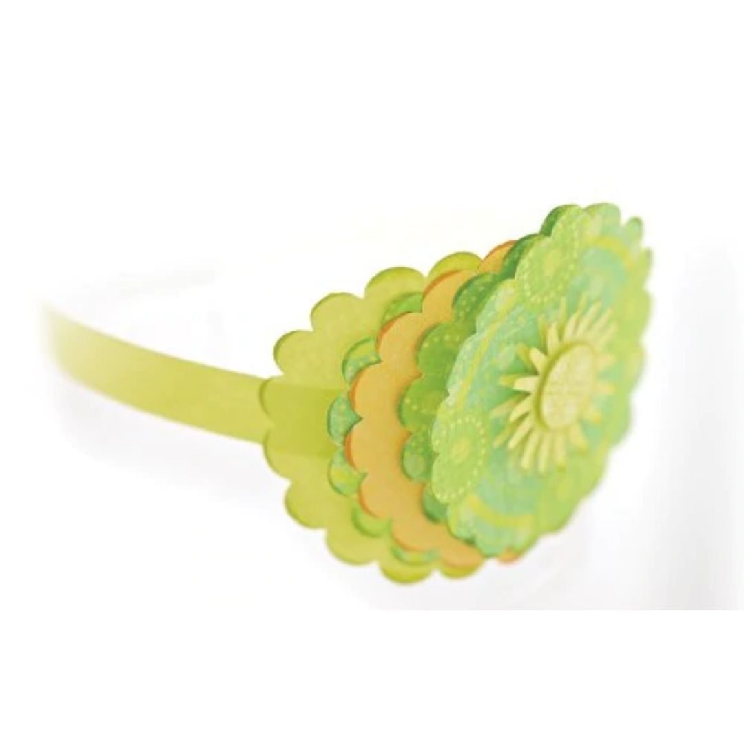 2 1/4&quot; Scallop Circle Large Punch / Perforadora de Círculo de Onditas 5.7 cm Perforadoras Ek Success