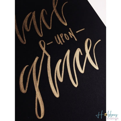 8.5 in Paper Essentials Black / Papel Negro 8.5 pulg Papel Essentials