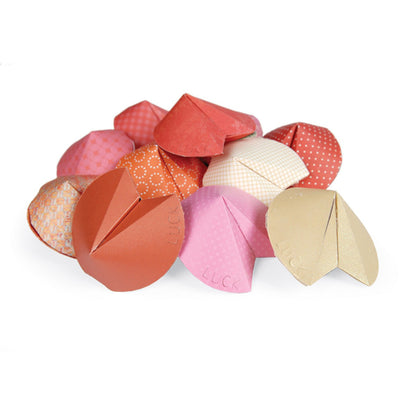 Suaje de Cajita de Galleta de la Suerte / Fortune Cookie Box Dados de Corte / Suajes / Troqueles Sizzix