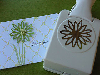 Chrysanthemum Large Punch / Perforadora de Crisantemo Descontinuado Martha Stewart