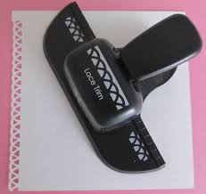 Border Punch Lace Trim / Perforadora de Borde de Encaje Descontinuado XCut