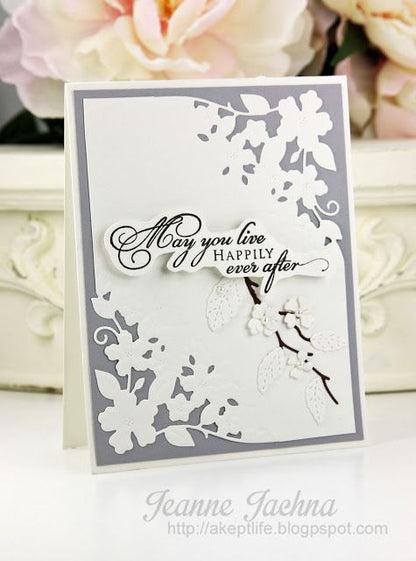 Clara Corner Die / Suaje de Corte de Esquina Floreada Descontinuado Poppy Stamps