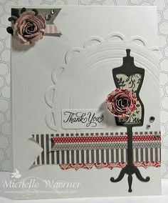 Suaje de Corte de Francia  / French Frills Descontinuado Spellbinders