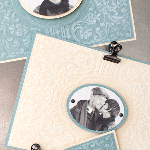 Baroque Vine Frame Embossing Folder / Folder de Grabado Barroco Descontinuado Cricut