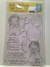 Pretty Posey Stamps / Sellos de Polímero Niña con Flor Descontinuado Honey Pop