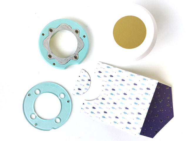 Clear Cut Punch 2" Circle / Perforadora de Círculos de 5.08 cm Descontinuado We R Memory Keepers